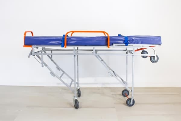 camilla para ambulancia armada